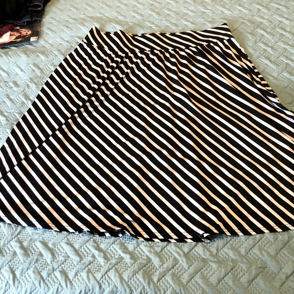Lane Bryant black and white striped skirt